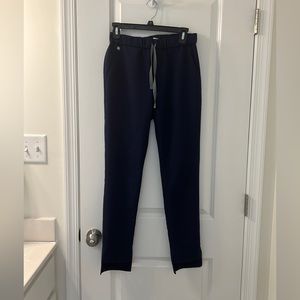 FIGS Navy Dumay - Step-Hem Scrub Pants - XS / Navy